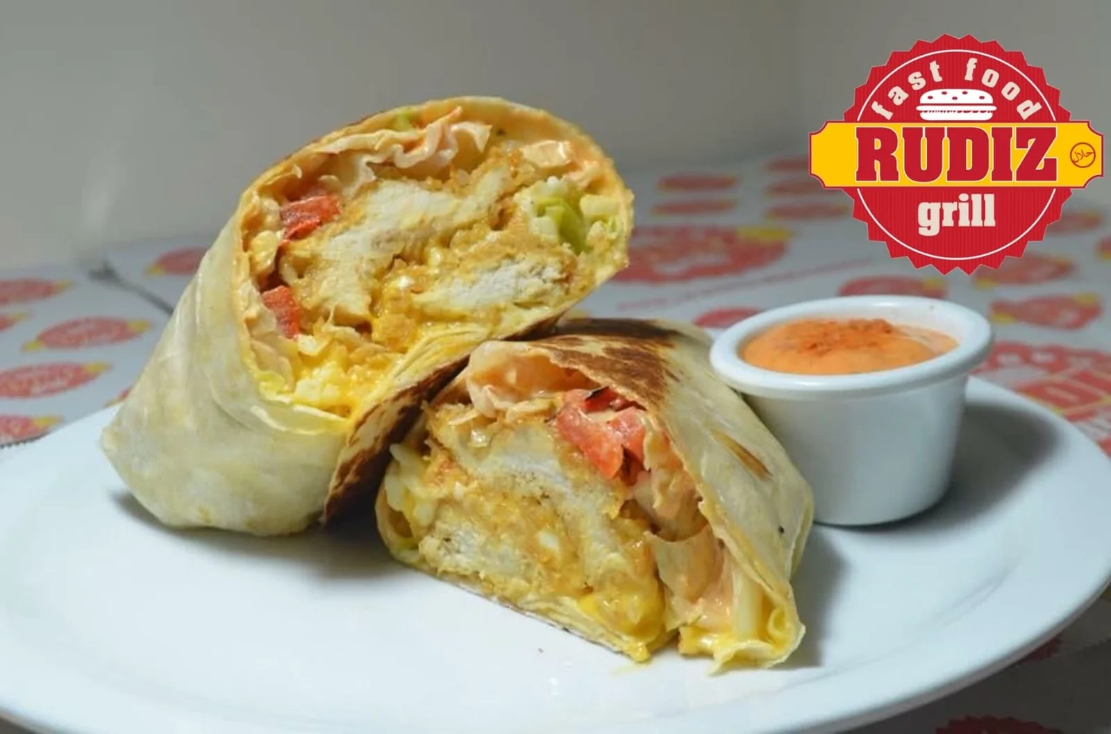 Chicken wraps with sauce